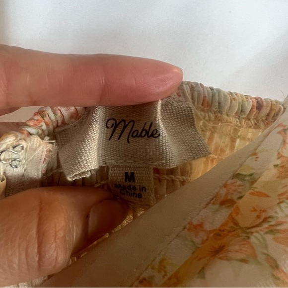 Mable Lyssi Floral cottagecore Smocked Spaghetti Strap Mini
Dress M  Cream - Picture 7 of 16